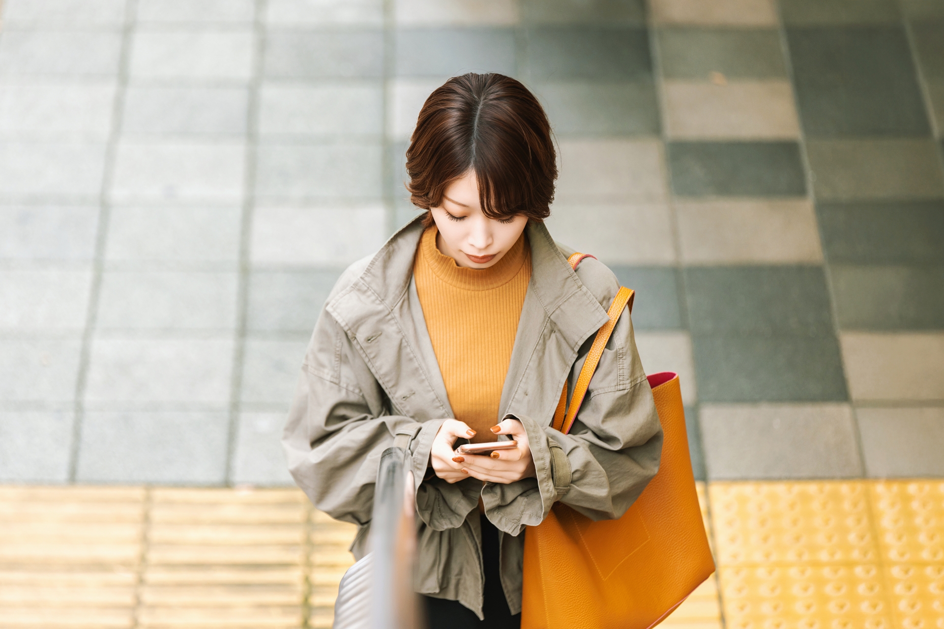 笑顔の日本人男性
